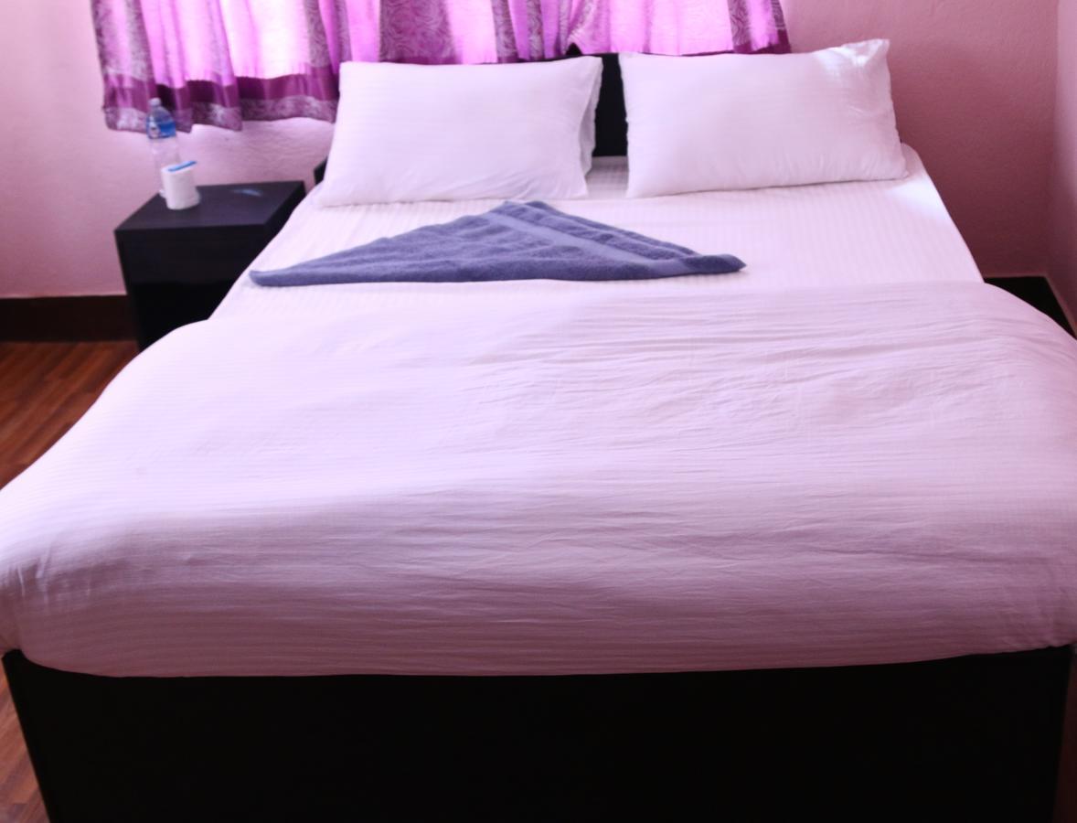 Mitra Garden Inn Kathmandu Exterior foto