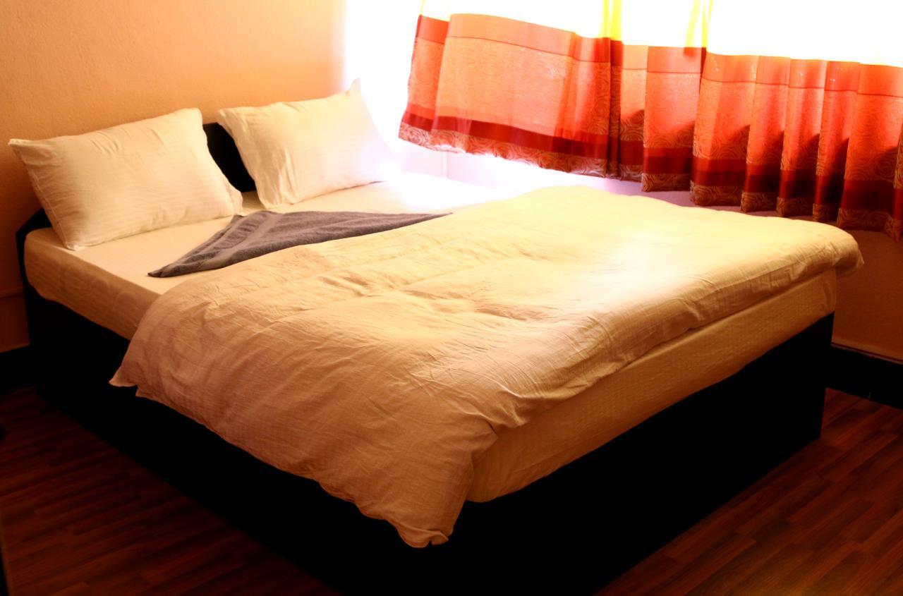 Mitra Garden Inn Kathmandu Exterior foto