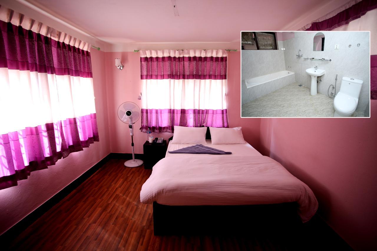 Mitra Garden Inn Kathmandu Exterior foto