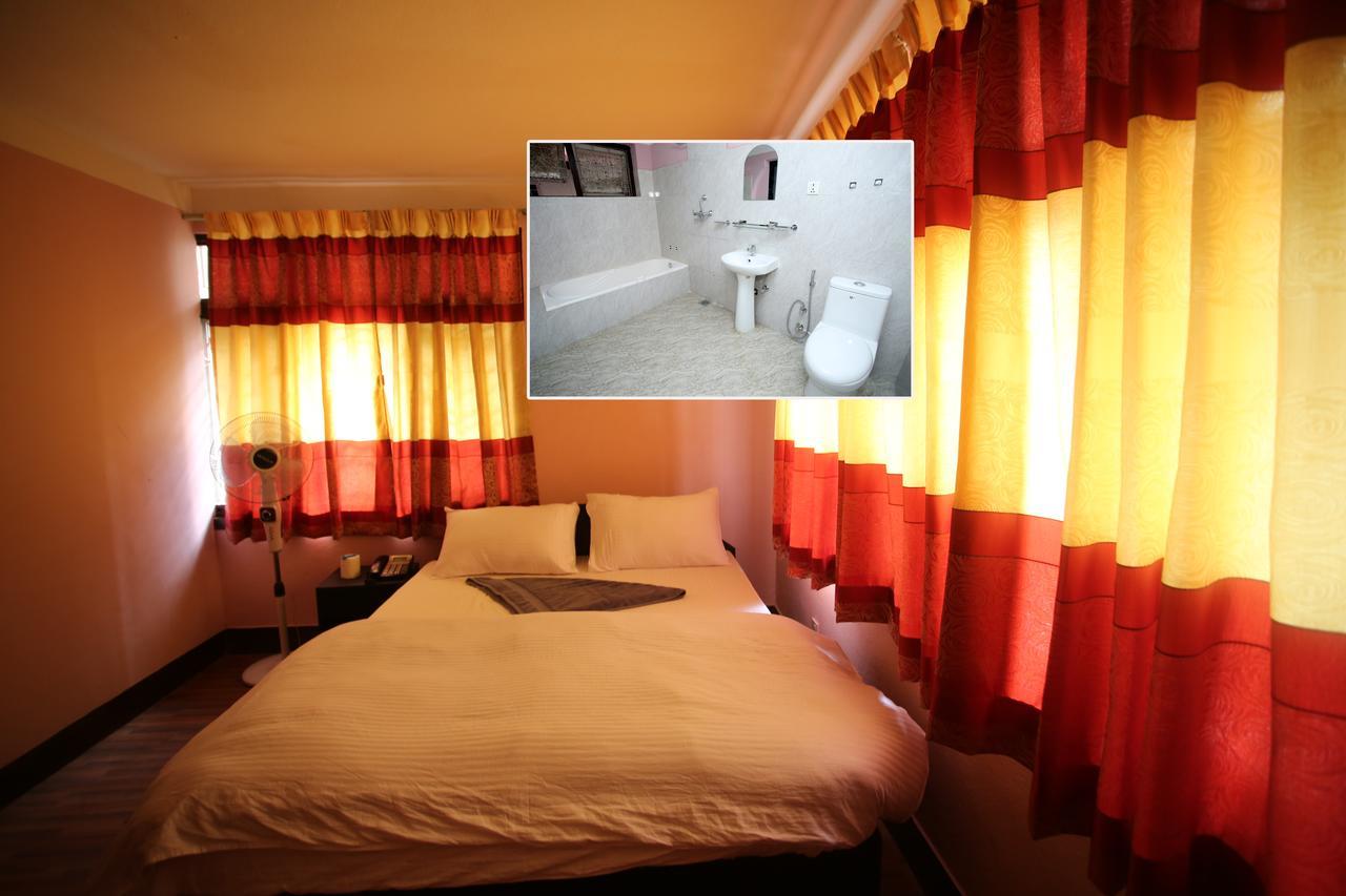 Mitra Garden Inn Kathmandu Exterior foto
